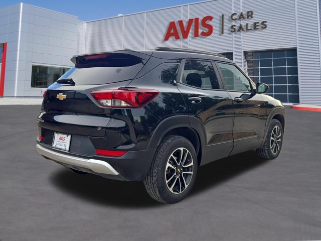 Used 2025 Chevrolet TrailBlazer LT AWD/4WD image 6