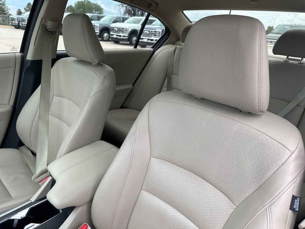 Used 2013 Honda Accord EX-L image 18