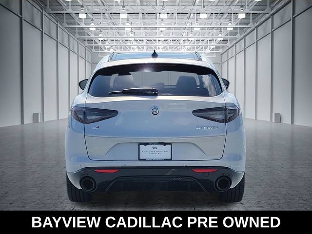 Used 2025 Alfa Romeo Stelvio Sprint w/ Veloce Package AWD/4WD image 4