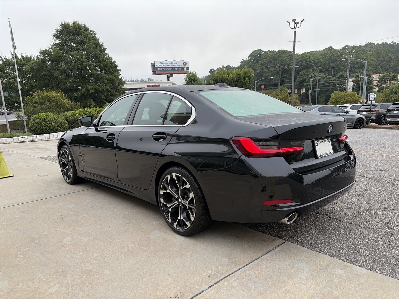 Certified 2026 BMW 330i Sedan RWD image 6