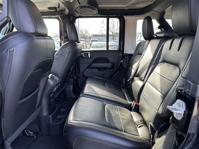 Used 2023 Jeep Wrangler Unlimited Sahara image 15