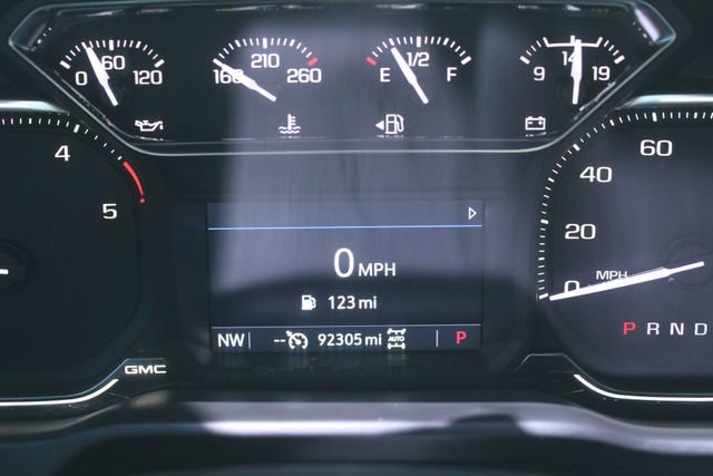 Used 2021 GMC Sierra 2500 AT4 image 24