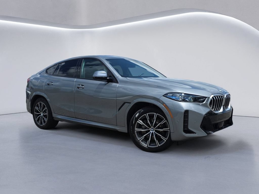 Used 2026 BMW X6 xDrive40i w/ Climate Comfort Package AWD/4WD image 2