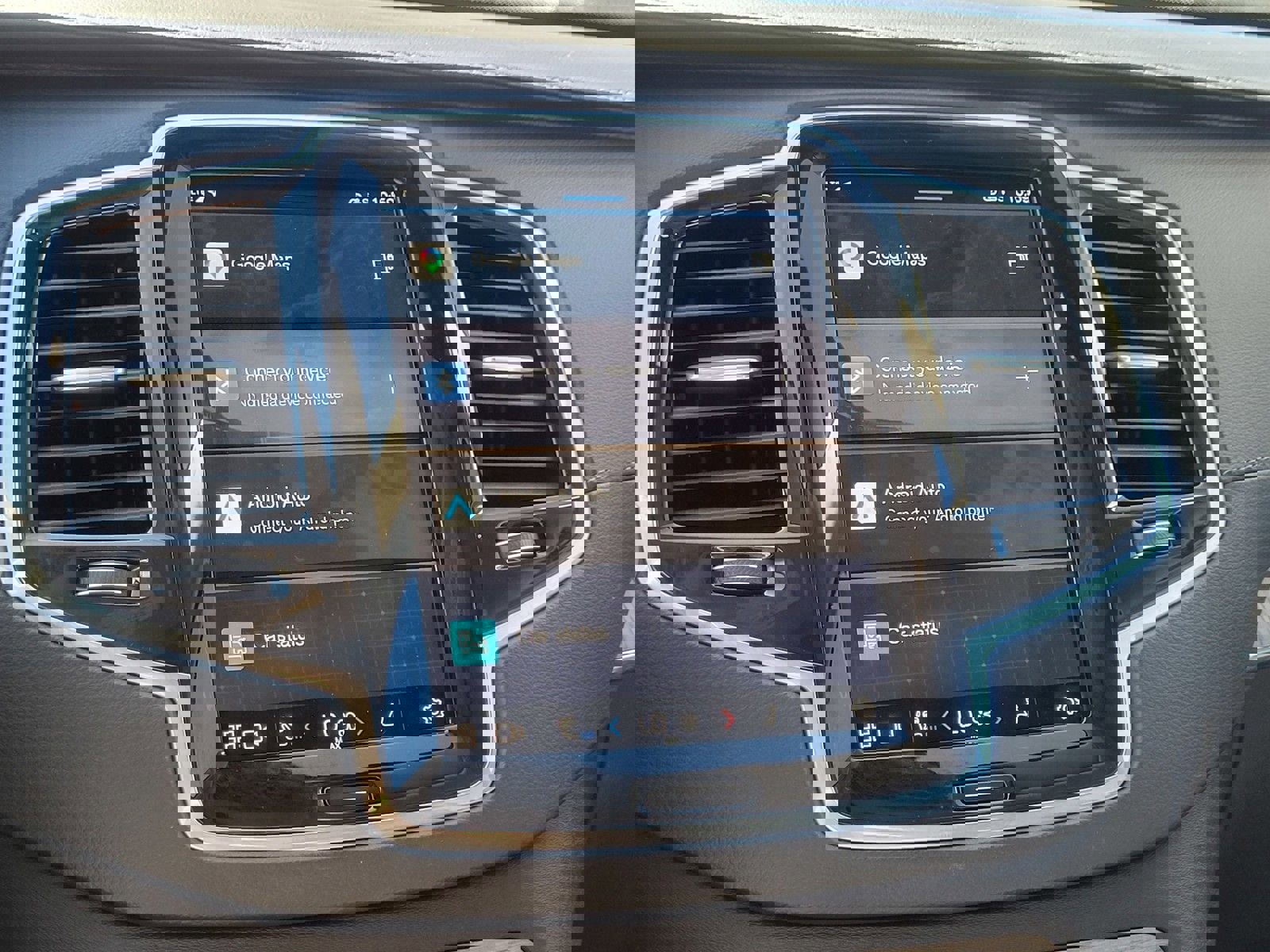 Certified 2023 Volvo XC90 T8 Ultimate w/ Protection Package Premier image 23