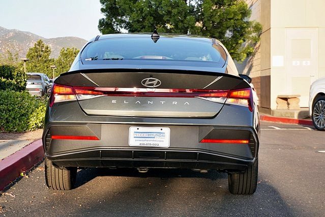 Certified 2026 Hyundai Elantra Sport FWD image 9