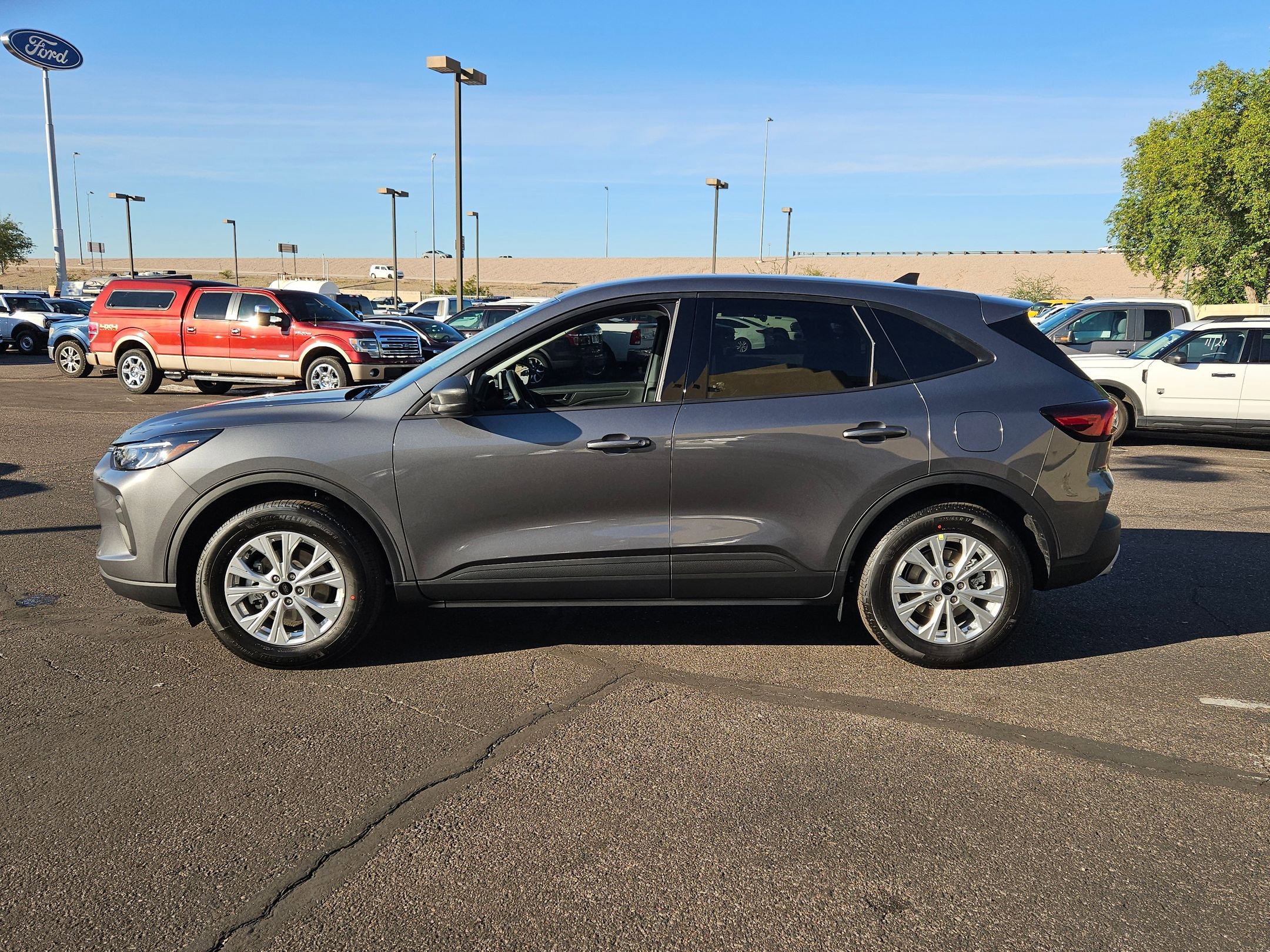 New 2026 Ford Escape Active image 6