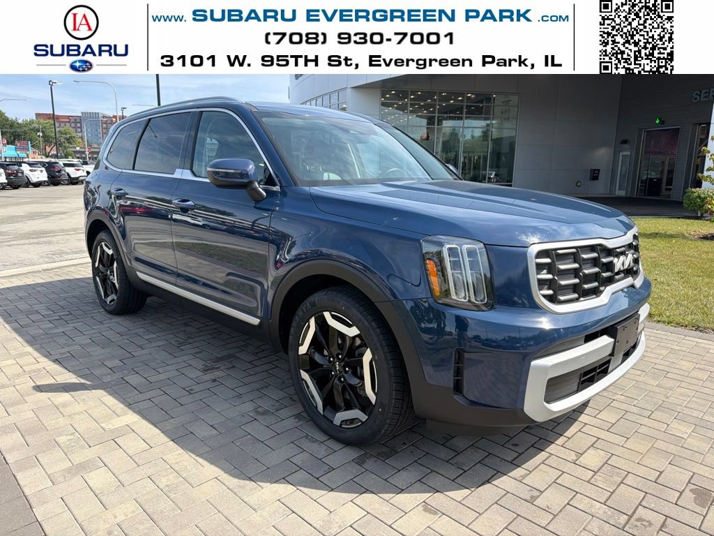 Used 2024 Kia Telluride S w/ S Sunroof Package