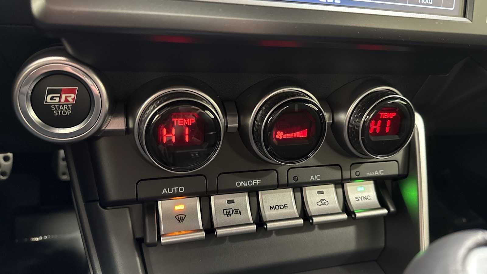 New 2025 Toyota GR86 Premium image 20