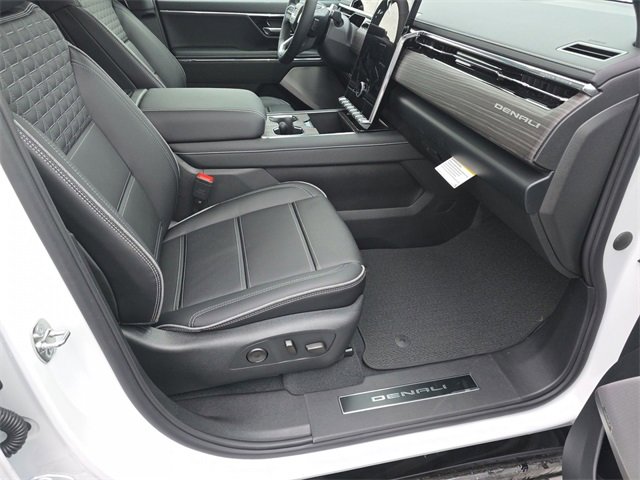 New 2025 GMC Sierra EV Denali image 28
