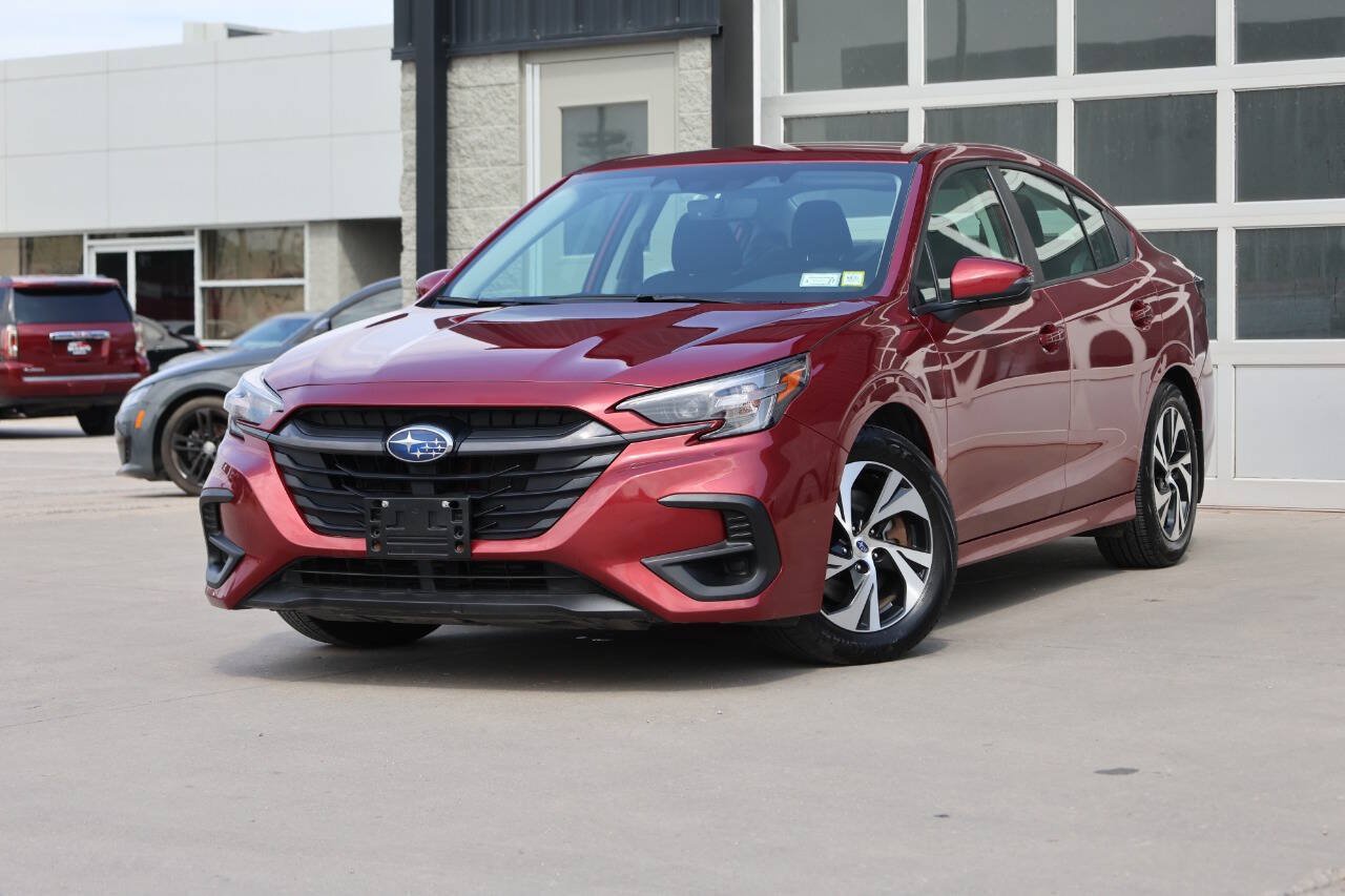 Used 2025 Subaru Legacy Premium AWD/4WD image 3