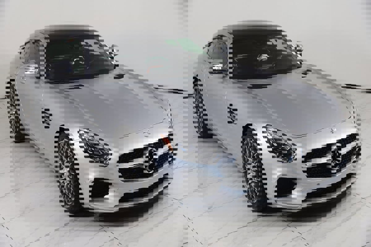 Used 2017 Mercedes-Benz AMG GT Coupe w/ Exclusive Interior Package image 81