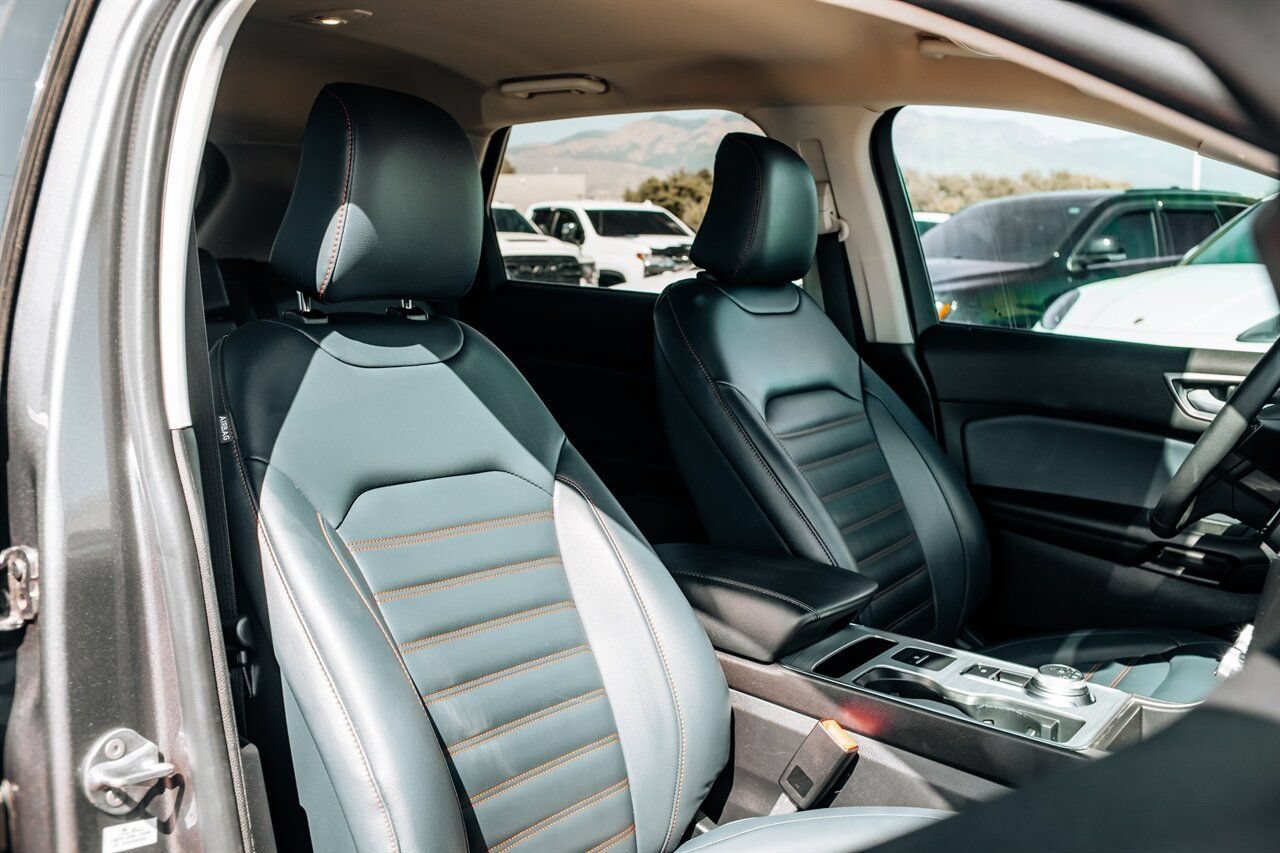 Used 2022 Ford Edge SEL w/ Sport Appearance Package AWD/4WD image 49