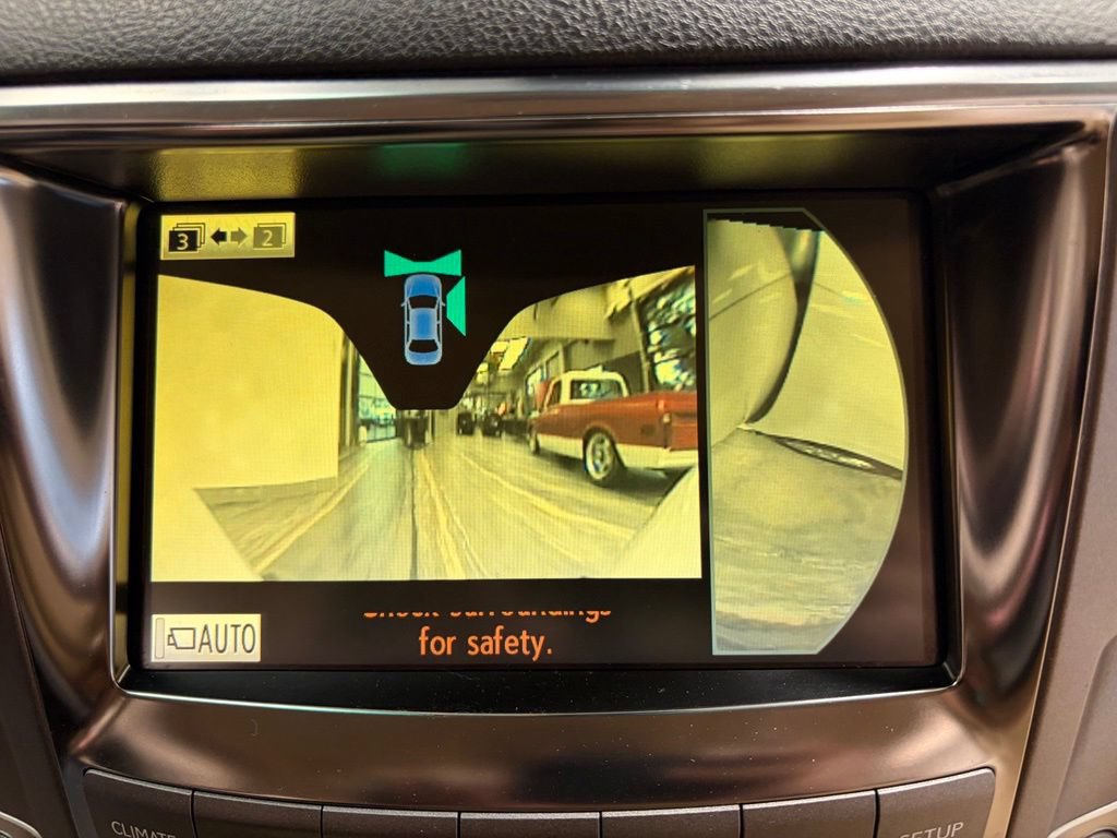 Used 2010 Lexus LX 570 4WD image 23