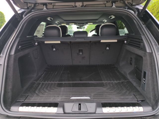 New 2026 Land Rover Range Rover Sport Dynamic SE AWD/4WD image 16