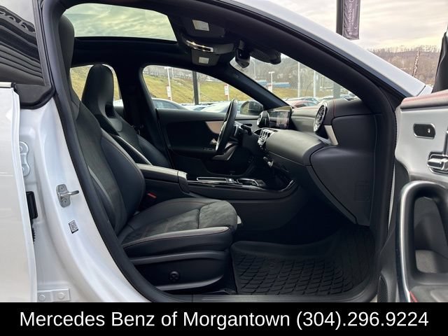 Used 2025 Mercedes-Benz CLA 250 4MATIC image 22