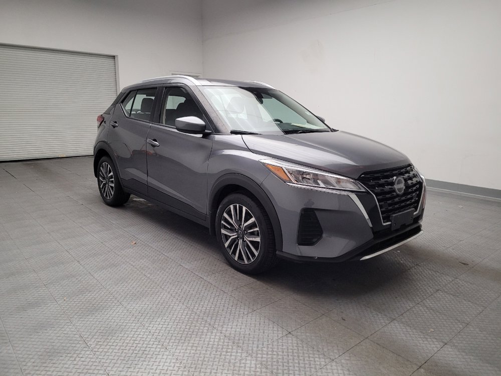 Used 2023 Nissan Kicks SV image 13