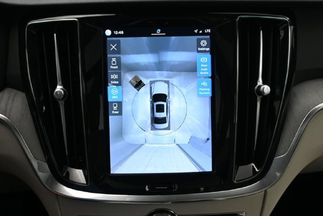 Used 2024 Volvo S60 B5 Plus w/ Climate Package FWD image 20