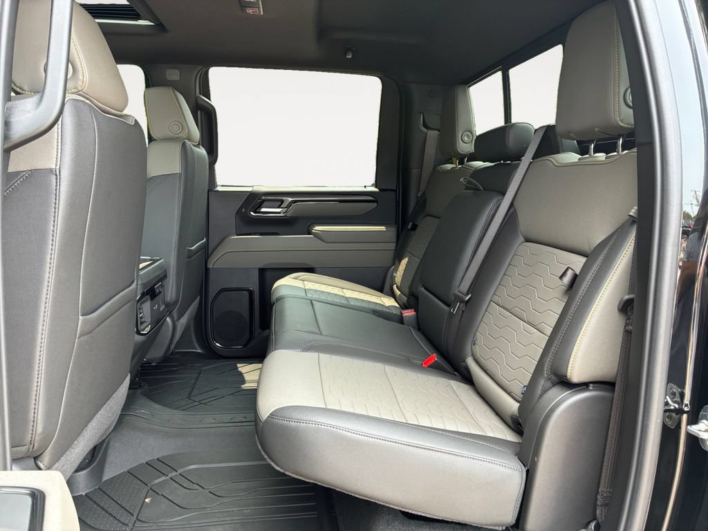 New 2026 Chevrolet Silverado 2500 ZR2 AWD/4WD image 13