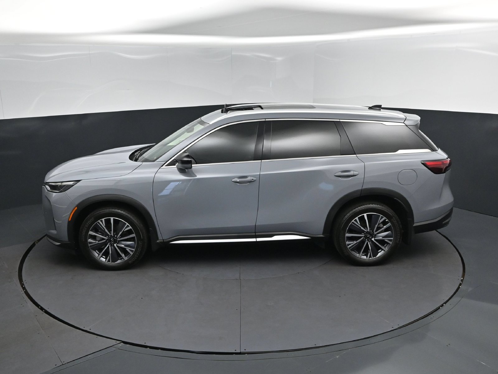 Certified 2026 INFINITI QX60 Luxe w/ Cargo Package FWD image 33