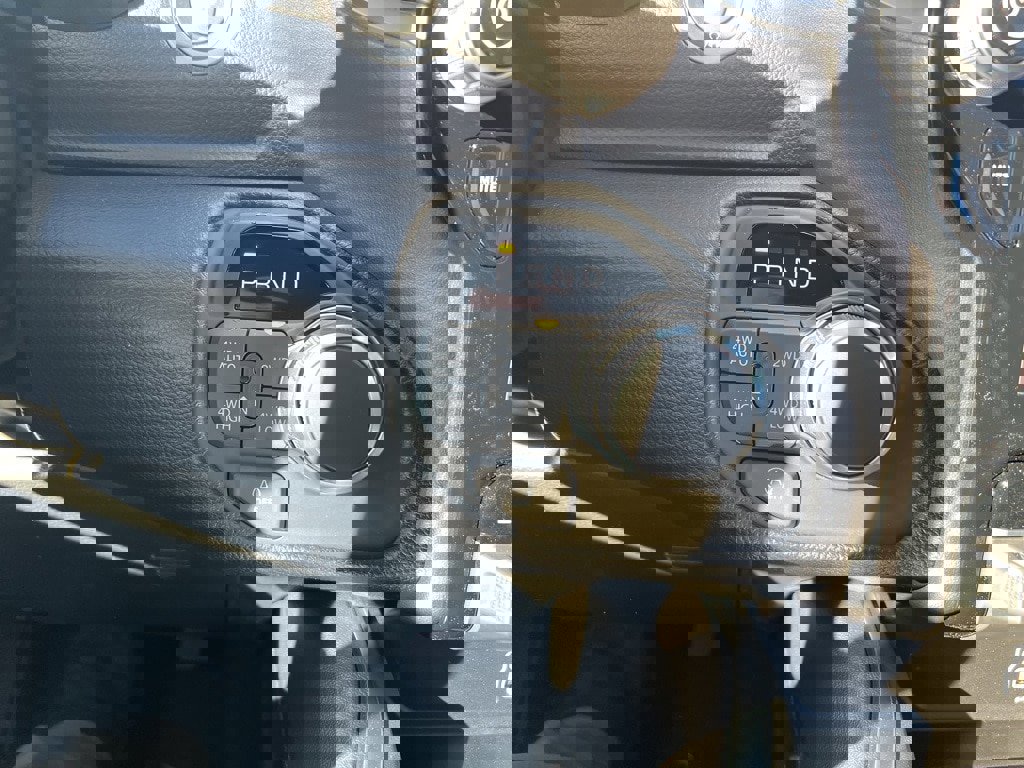 New 2026 RAM 1500 4x4 Crew Cab image 27