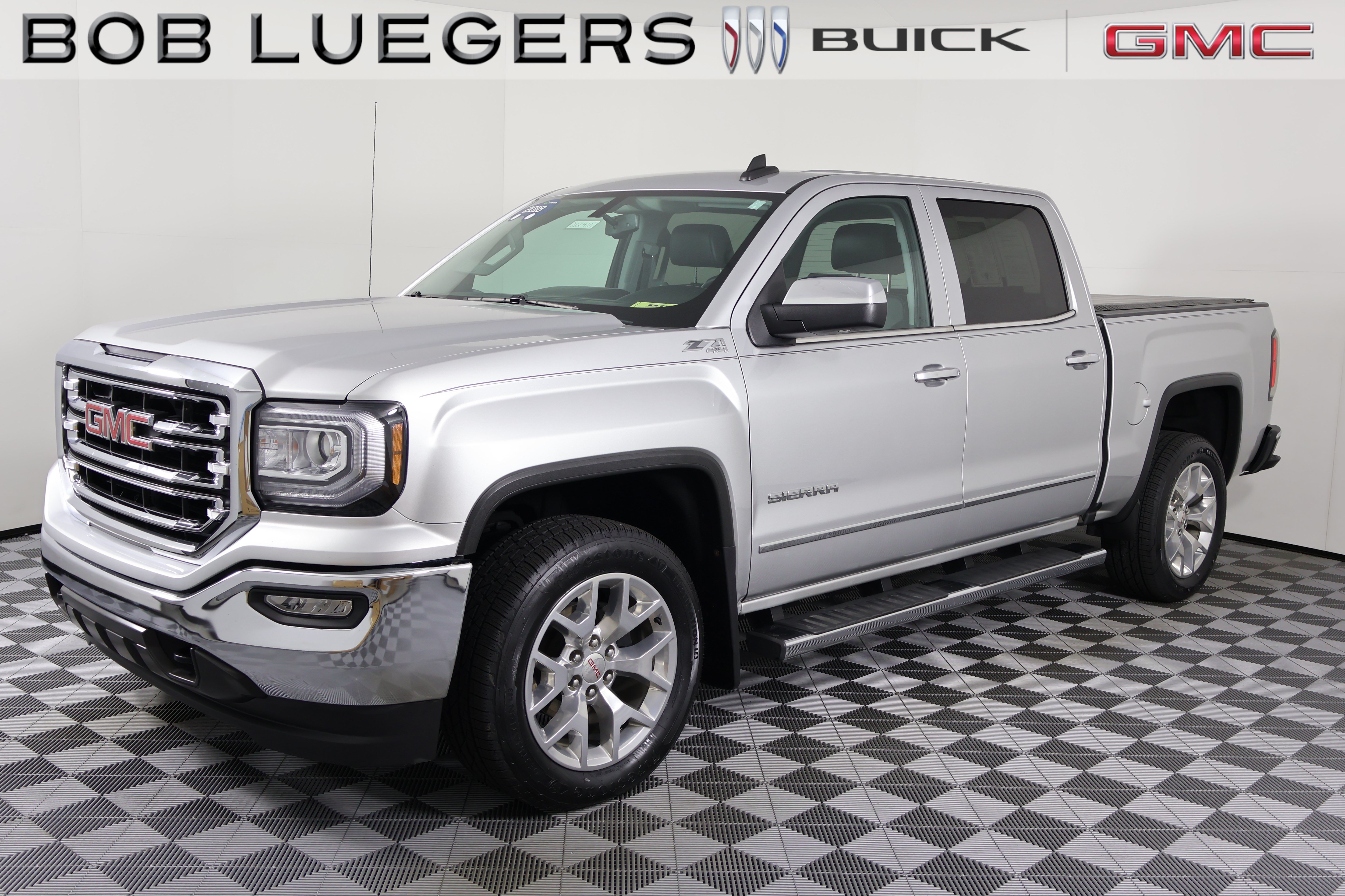 Certified 2018 GMC Sierra 1500 SLT w/ SLT Premium Package AWD/4WD image 3