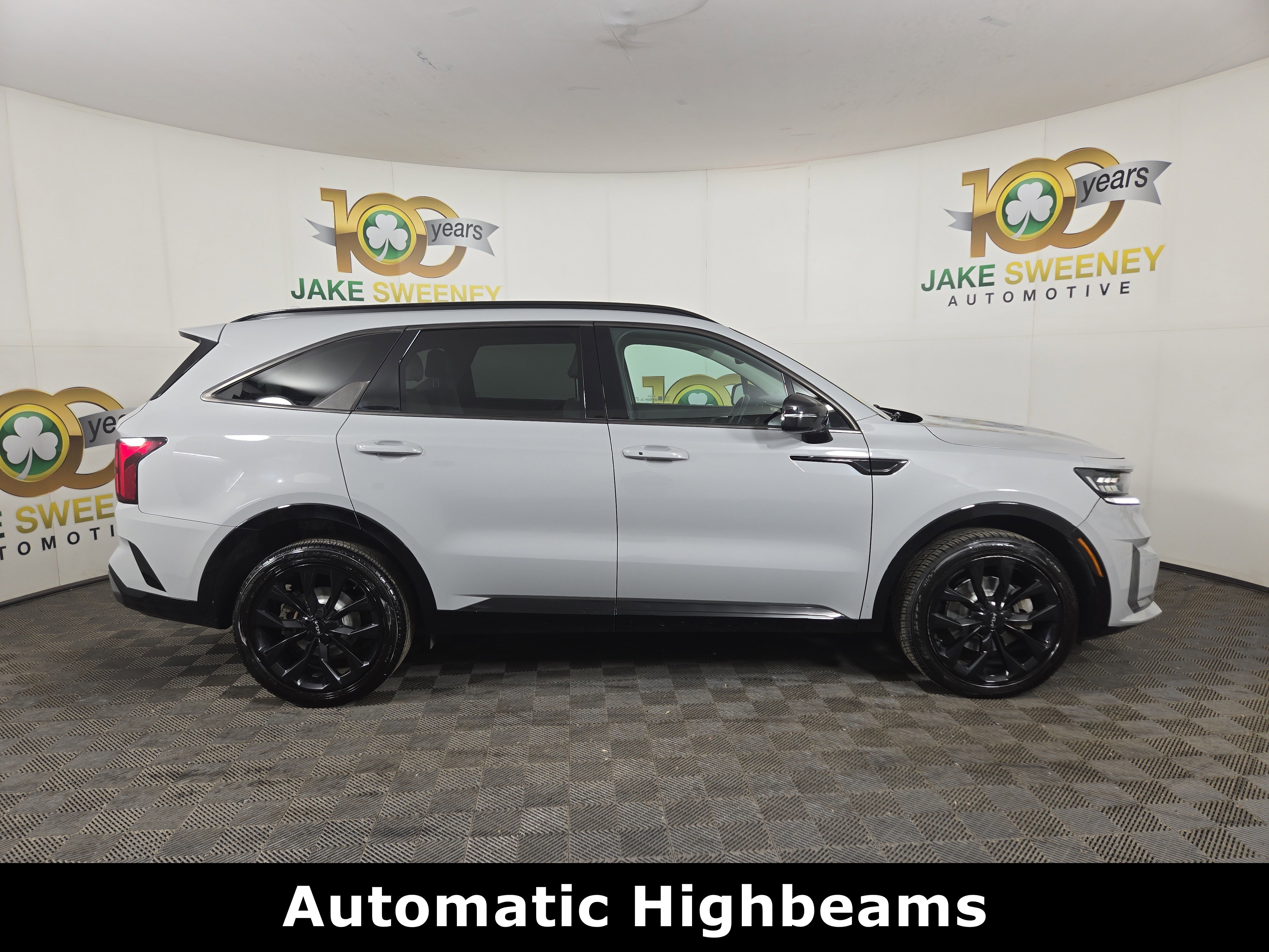 Used 2023 Kia Sorento SX image 10