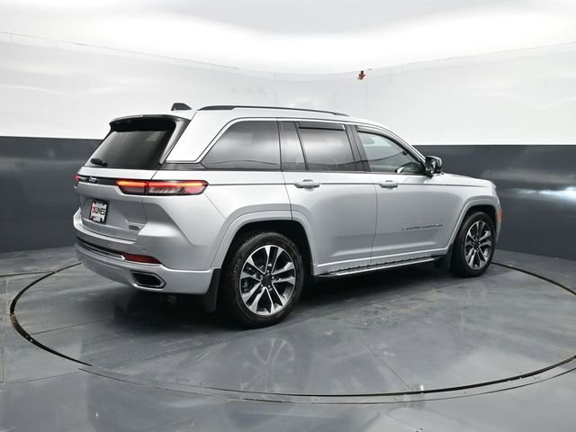 Used 2023 Jeep Grand Cherokee Overland w/ Advanced Protech Group III image 9