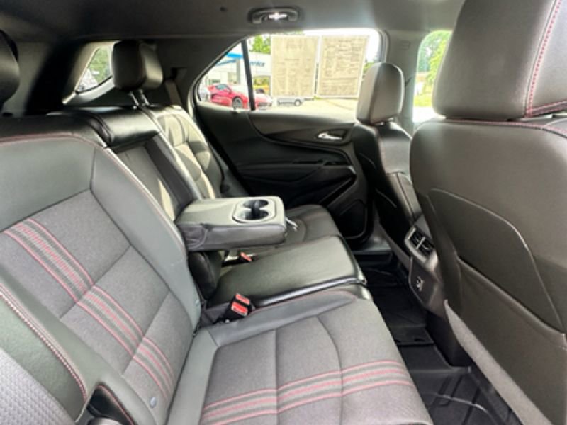 Used 2024 Chevrolet Equinox RS w/ LPO, Floor Liner Package FWD image 26