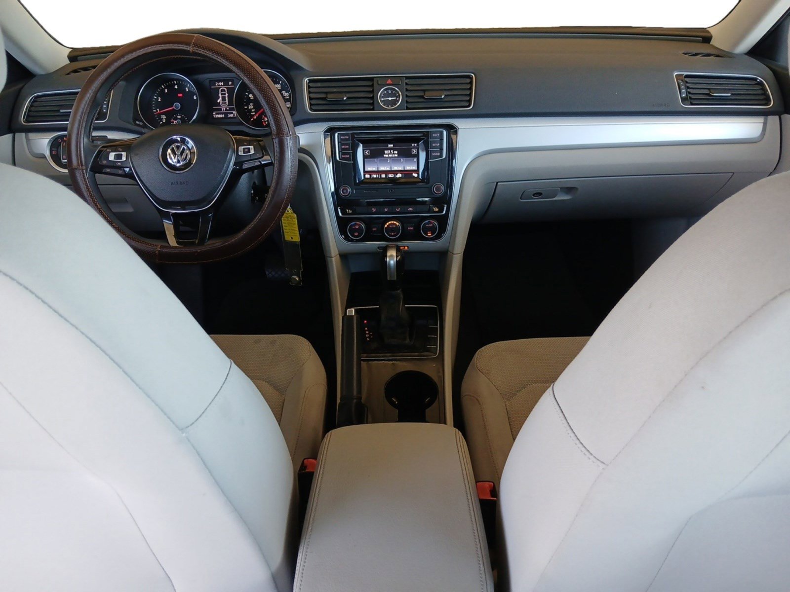 Used 2016 Volkswagen Passat 1.8T S w/ Lighting Package (P06) image 10