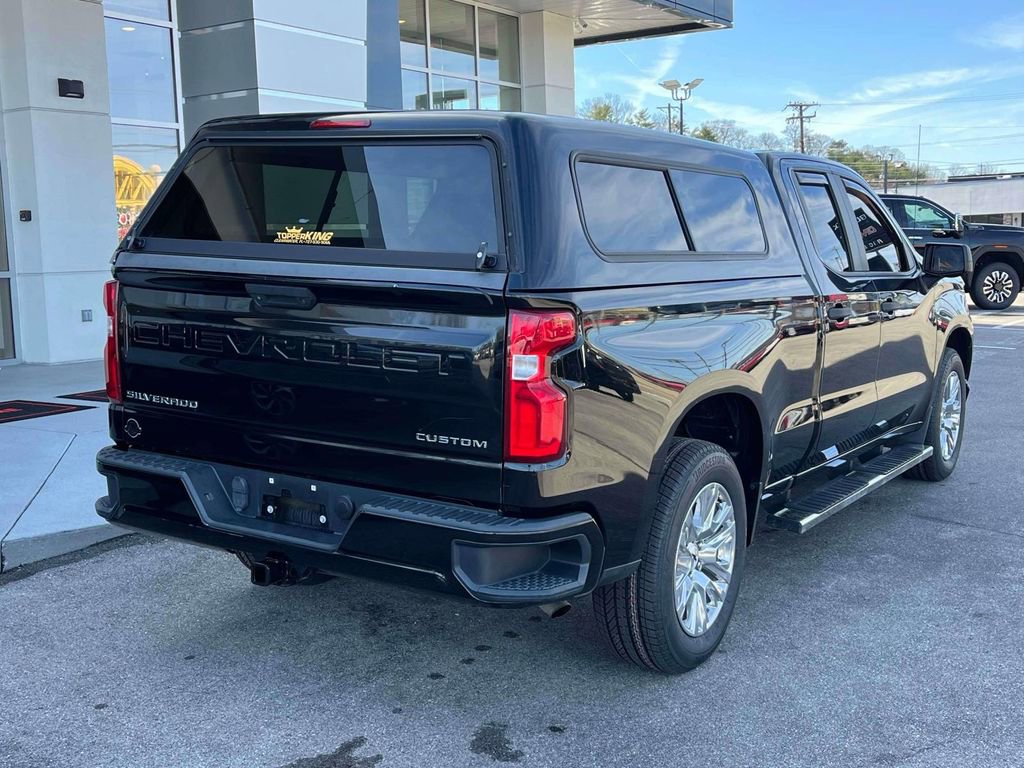 Used 2019 Chevrolet Silverado 1500 Custom w/ Trailering Package image 3