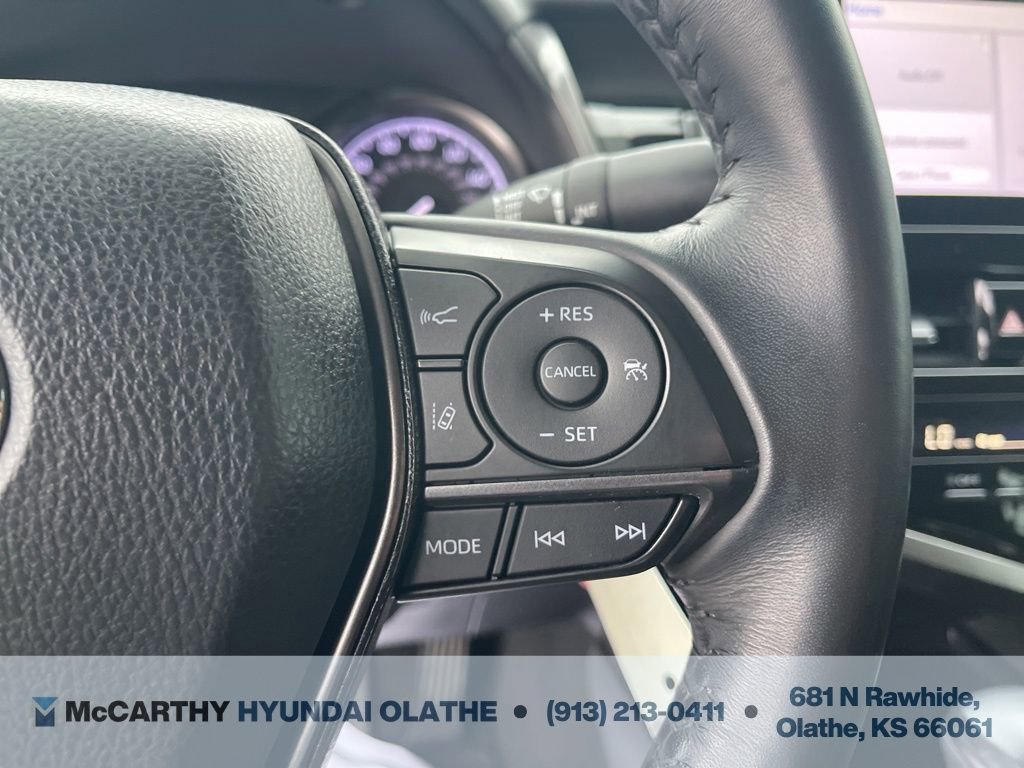 Used 2022 Toyota Camry SE image 26