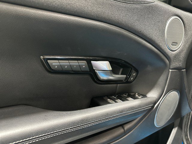 Used 2018 Land Rover Range Rover Evoque SE Premium AWD/4WD image 41
