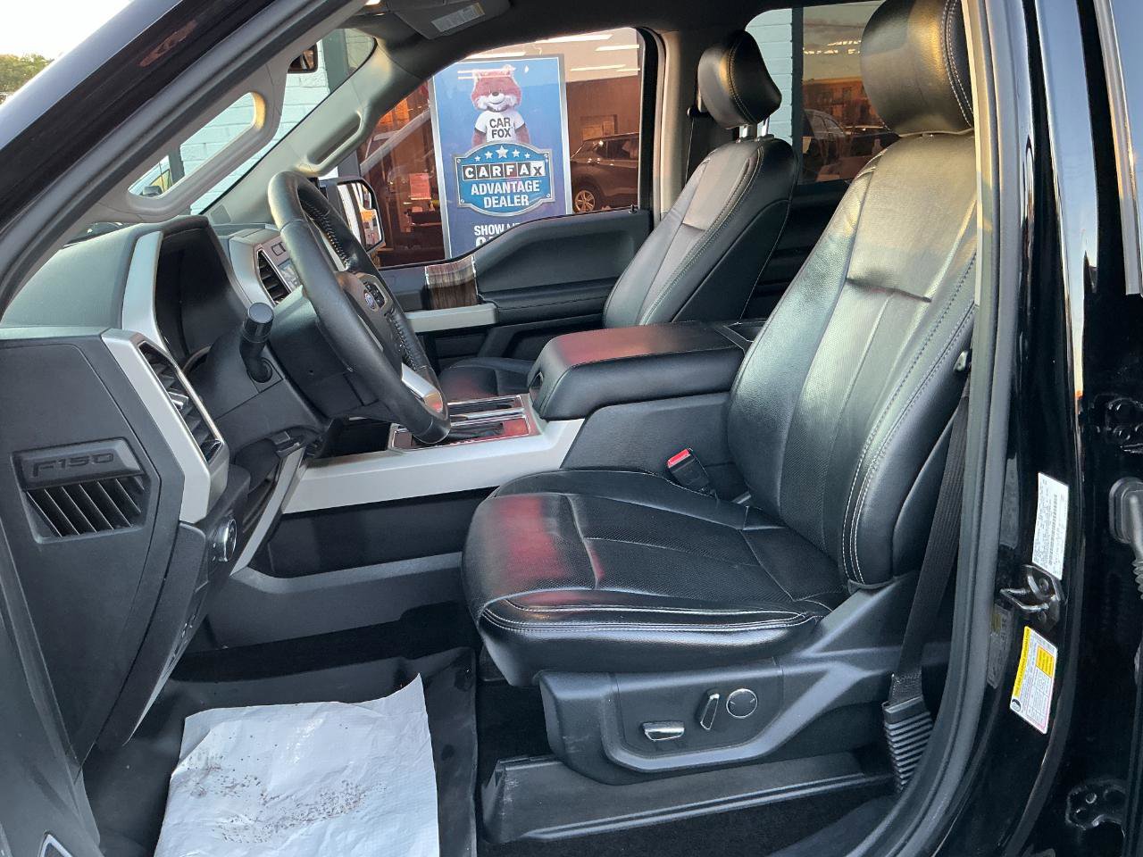 Used 2018 Ford F150 Lariat w/ Max Trailer Tow Package image 7