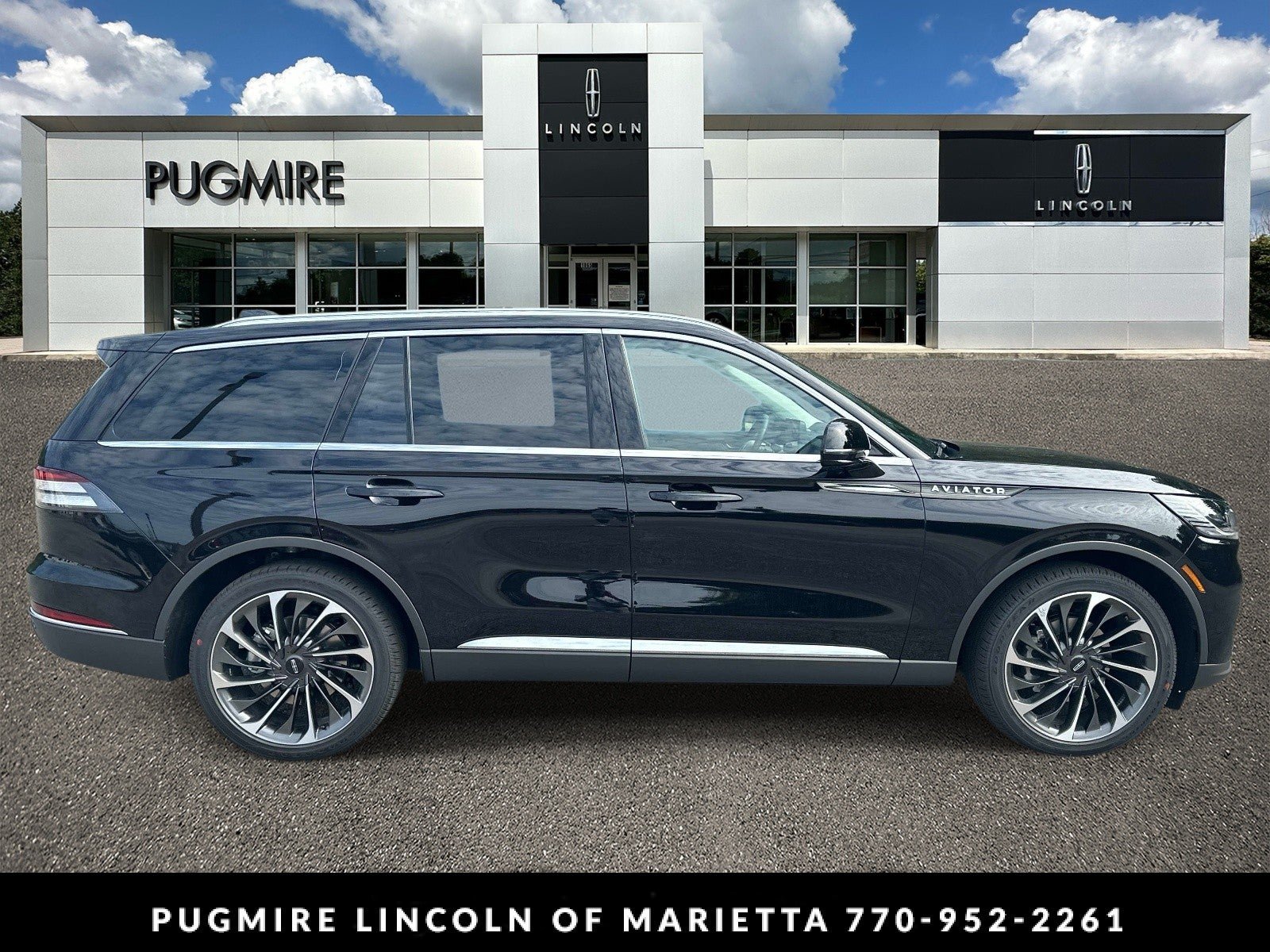 New 2026 Lincoln Aviator Reserve RWD image 8
