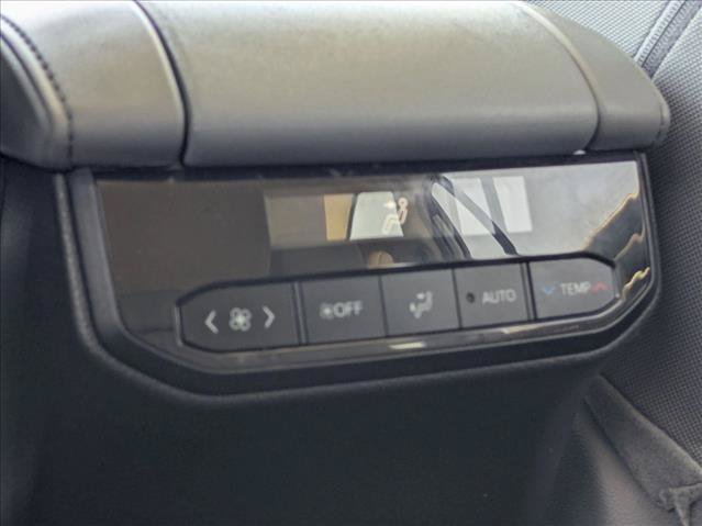 Certified 2024 Toyota Highlander LE FWD image 16