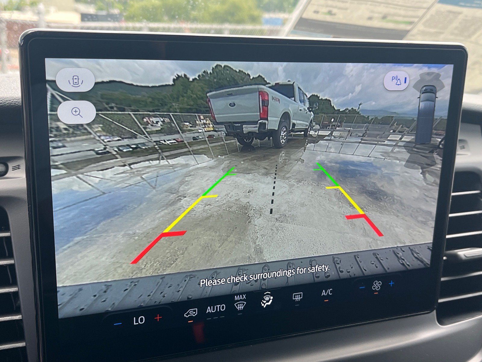 New 2026 Ford Transit 150 Low Roof w/ Exterior Upgrade Package RWD image 10