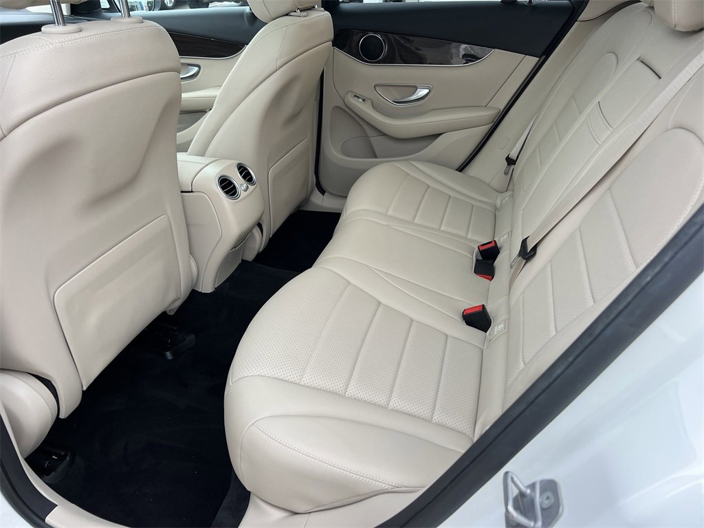 Used 2021 Mercedes-Benz GLC 300 image 17