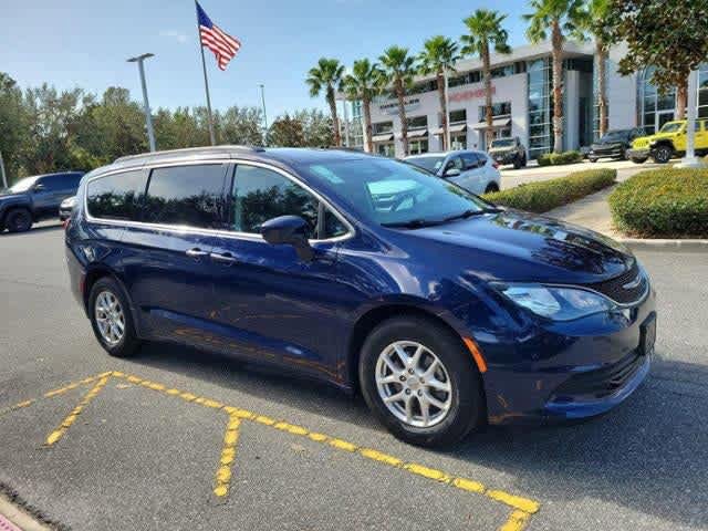 Used 2020 Chrysler Voyager Lxi FWD image 7