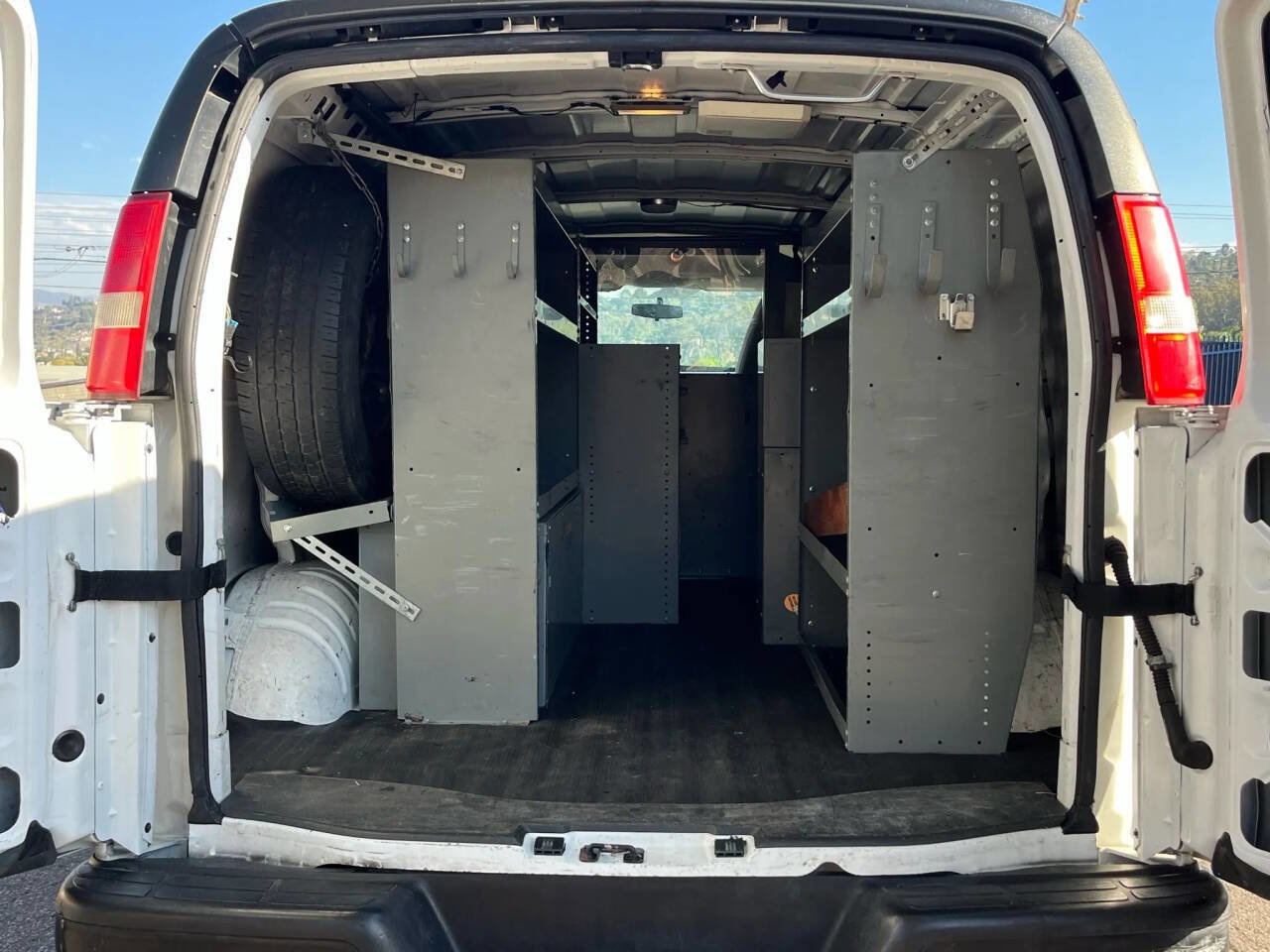 Used 2012 Chevrolet Express 2500 w/ Cold Climate Package image 8