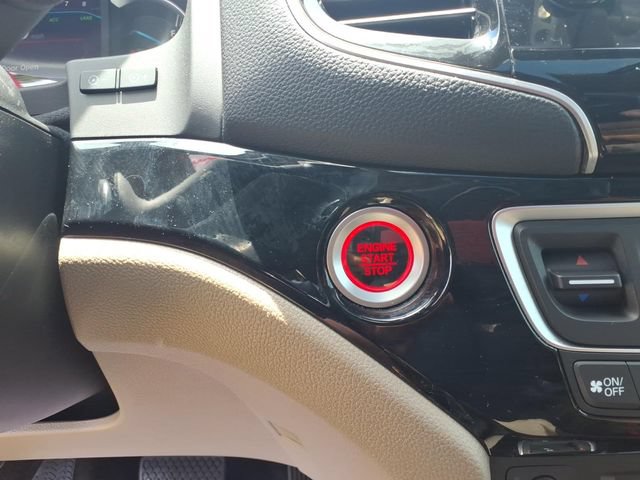 Used 2022 Honda Pilot Elite image 21