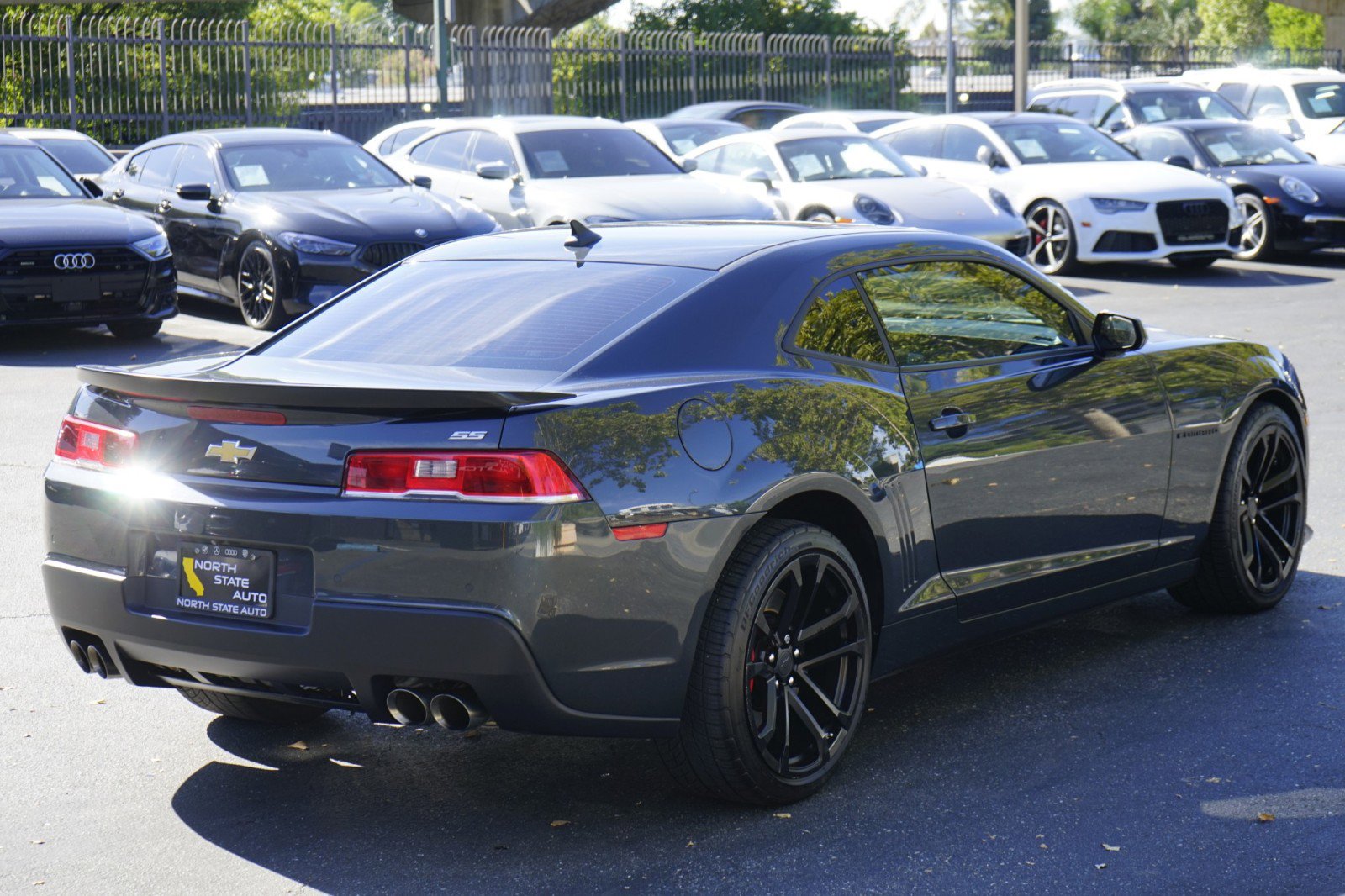 Used 2015 Chevrolet Camaro SS w/ SS Performance Package image 7