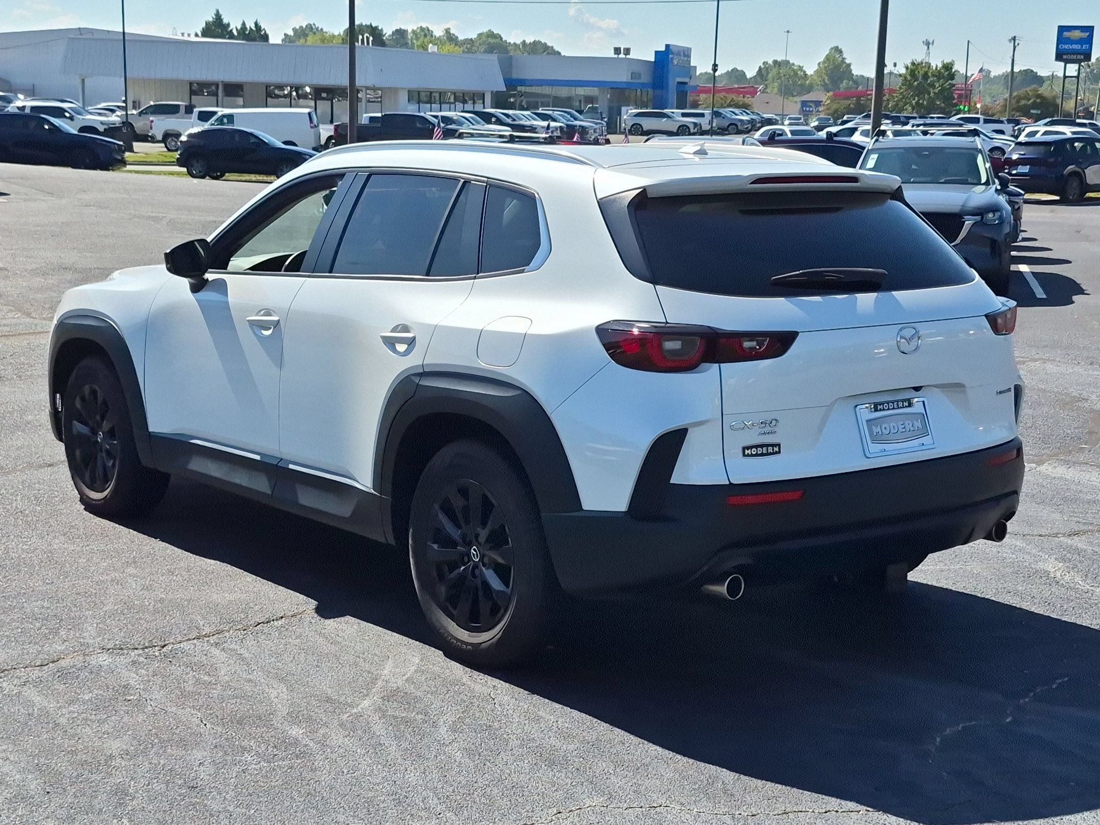 Used 2024 MAZDA CX-50 AWD 2.5 S w/ Premium Package image 3