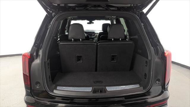 Used 2025 Cadillac XT6 Premium Luxury FWD image 19
