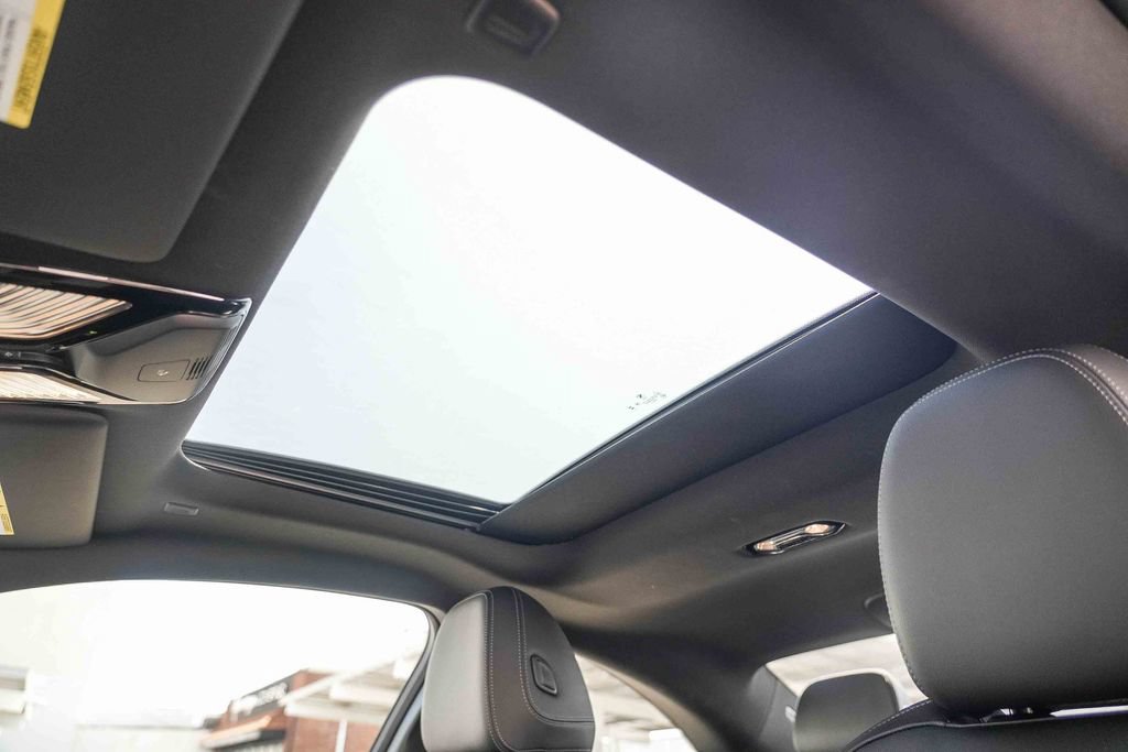 Used 2025 BMW 230i Coupe RWD image 16