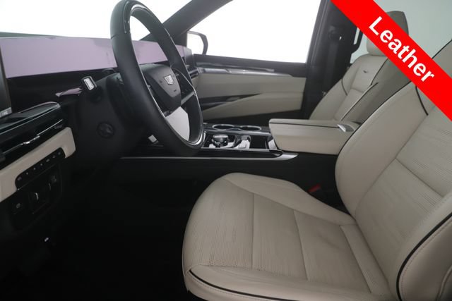 Used 2026 Cadillac Escalade Sport w/ Touring Package AWD/4WD image 17