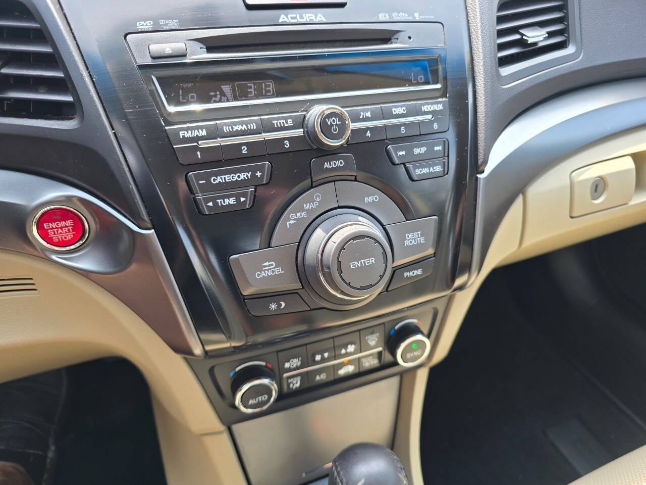 Used 2013 Acura ILX w/ Technology Package FWD image 19