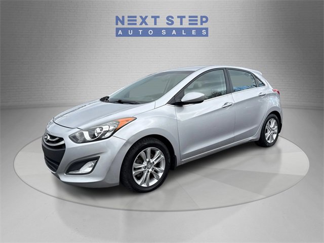 Used 2013 Hyundai Elantra GT image 3