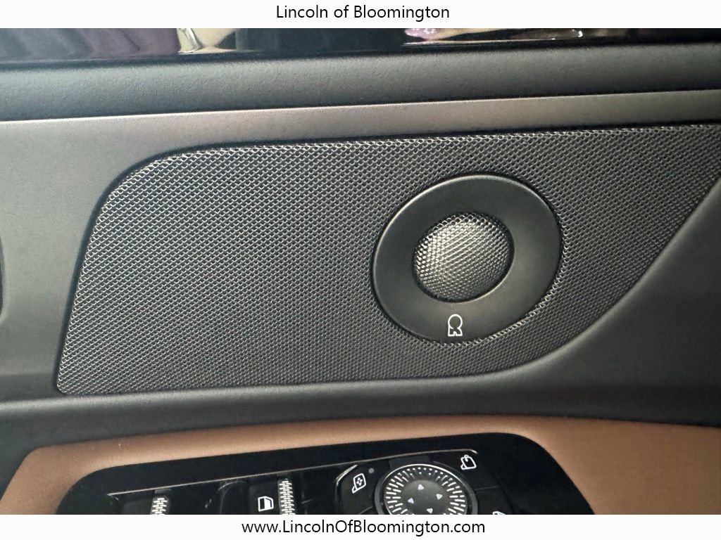 New 2026 Lincoln Nautilus Reserve AWD/4WD image 40