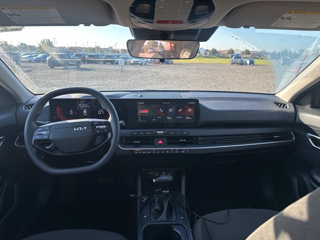 Used 2026 Kia K4 FWD image 16