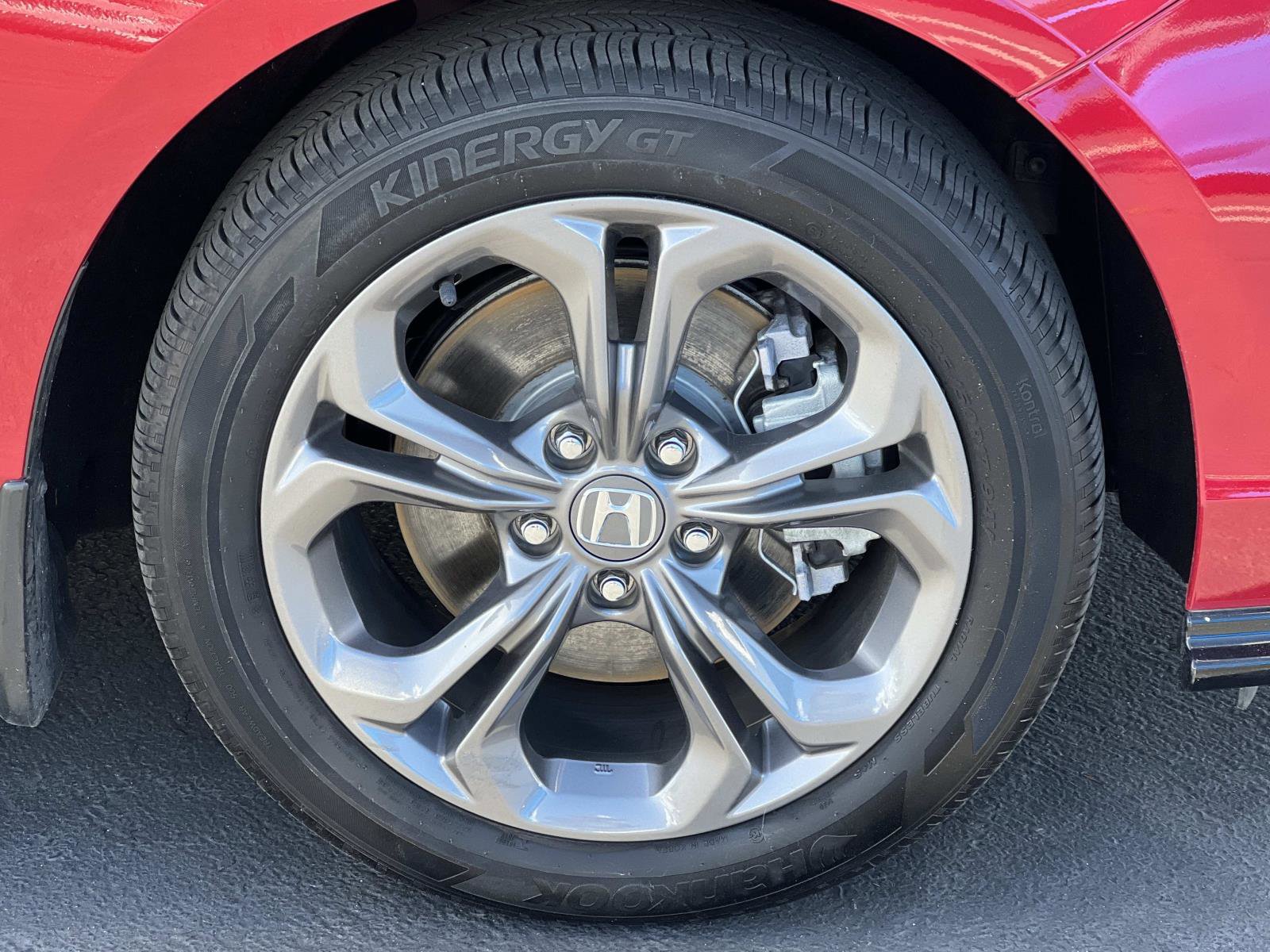 Used 2023 Honda Accord EX-L image 29